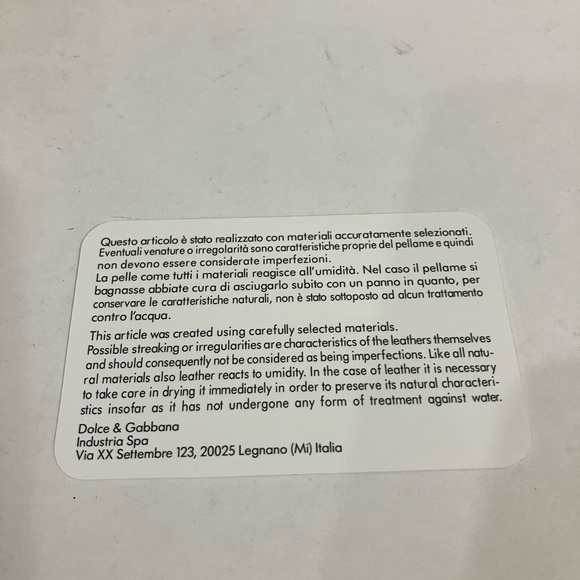 D&G Black Leather Heeled Ankle Boots with Gold Charms Lock & Keys All Original - Picture 11 of 11